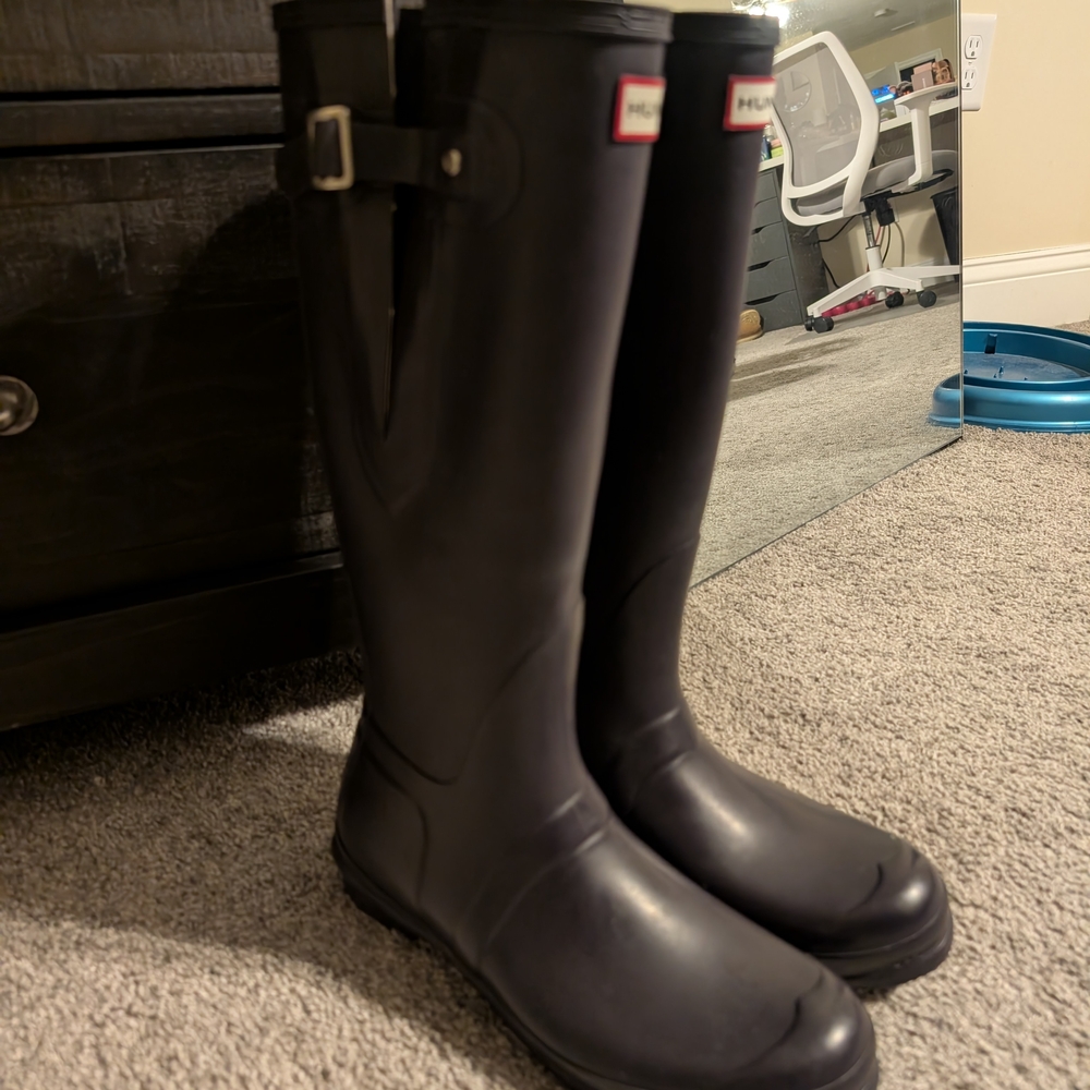 Hunter Purple Side Adjustable Rain Boots